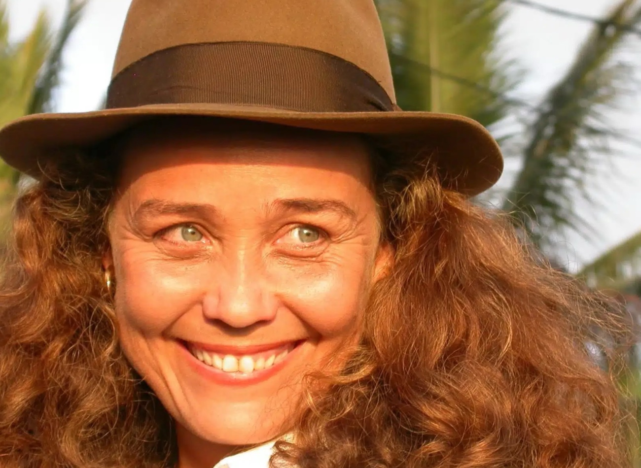 Claudine Tarby — portrait souriant